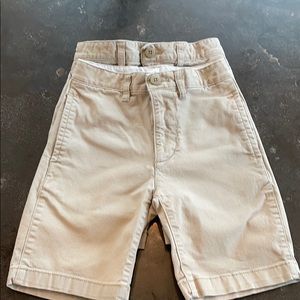 Gap Khaki Uniform shorts
